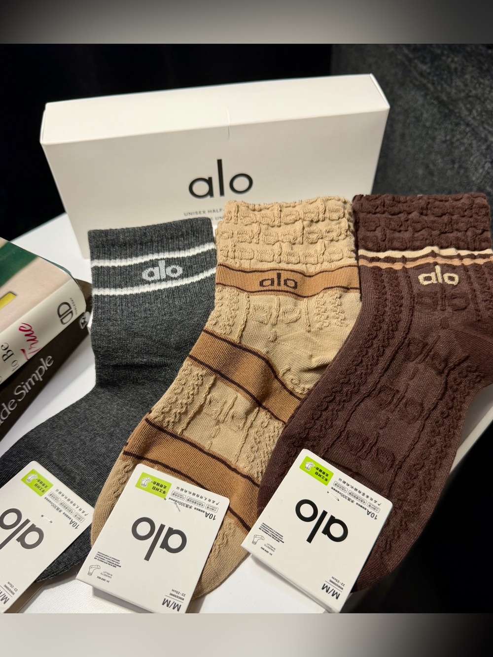 ALO Yoga Crew Sock pack of 3